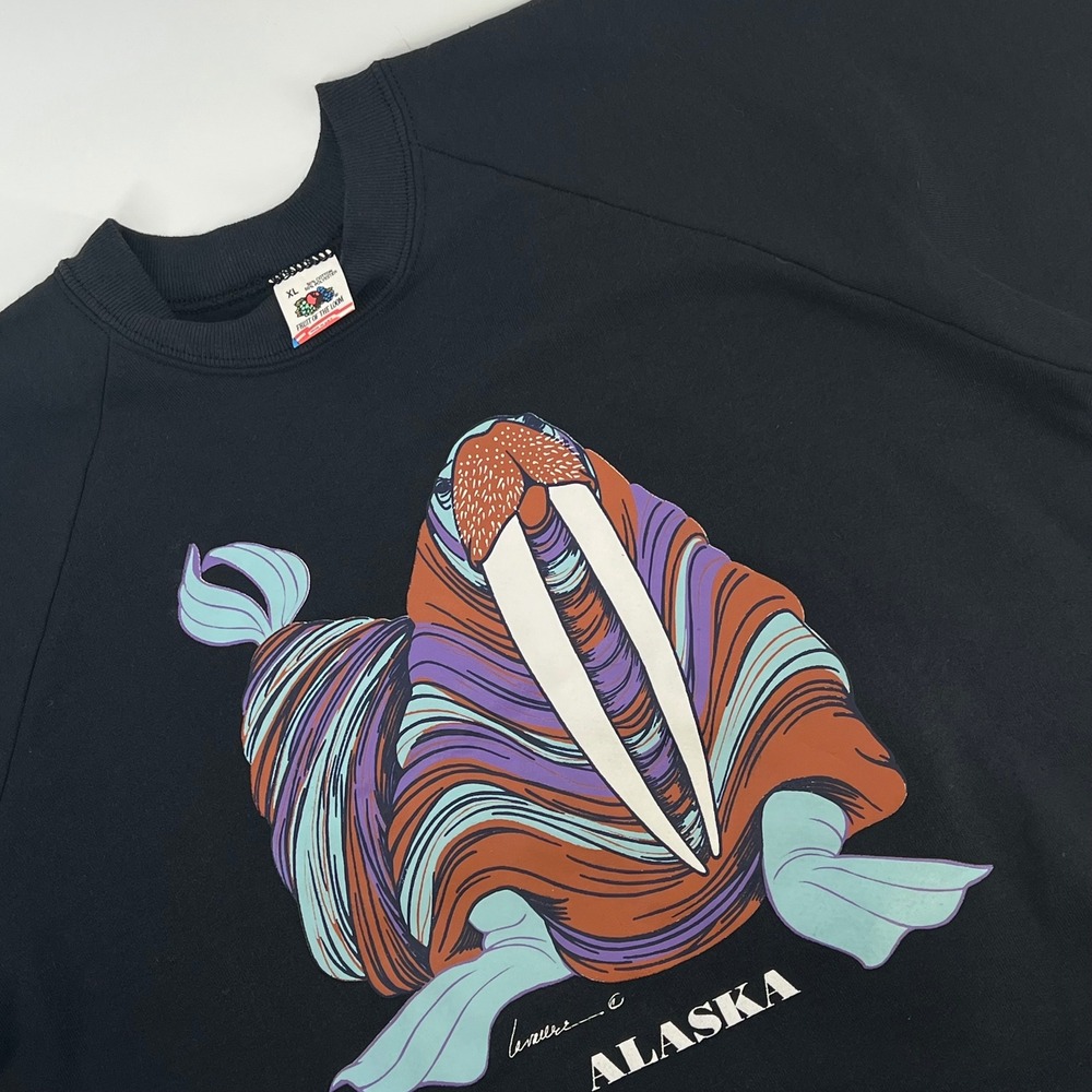 Vintage 90s Alaska Walrus Sweatshirt XL Made USA Fruit Of The Loom Graphic